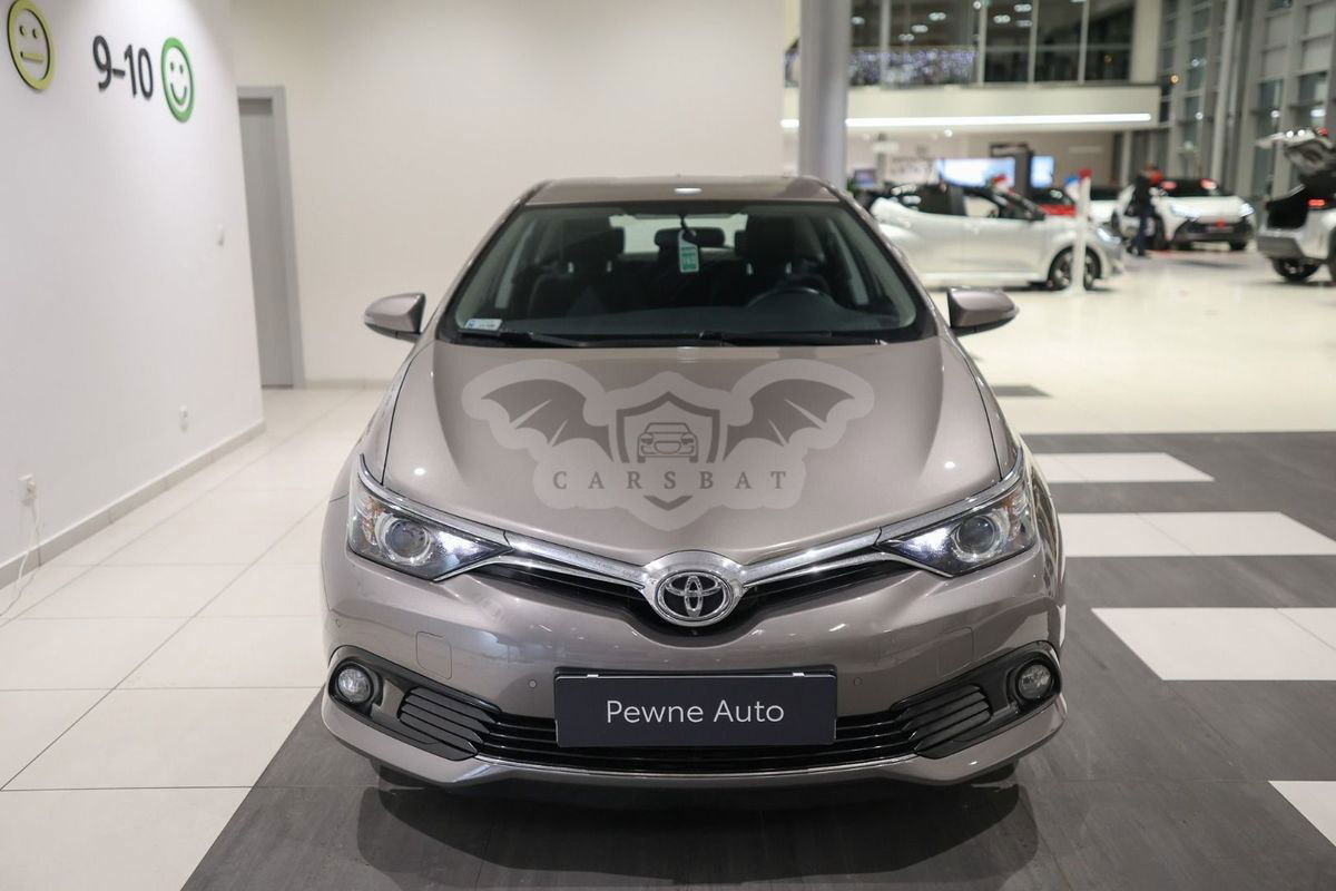 Toyota Auris II 2015