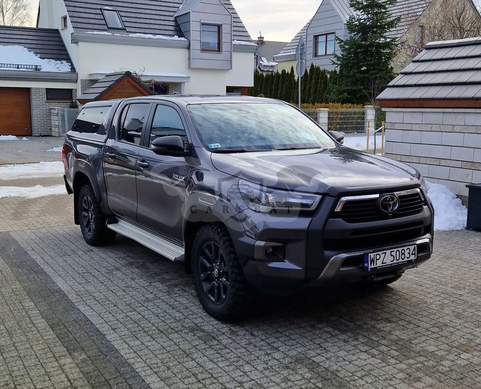 Toyota Hilux 2.8 D-4D Double Cab Invincible 4x4 2022