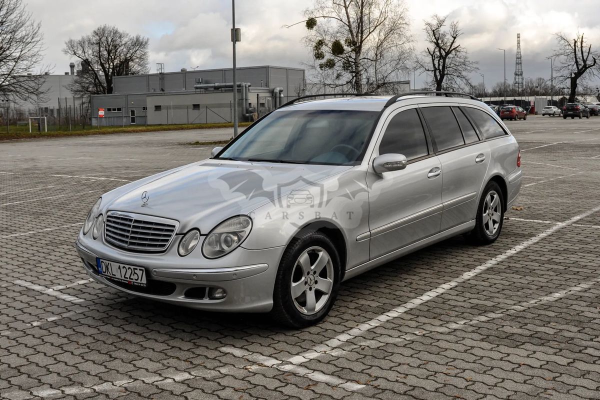 Mercedes-Benz E W211 350 4-Matic T Avantgarde 2005