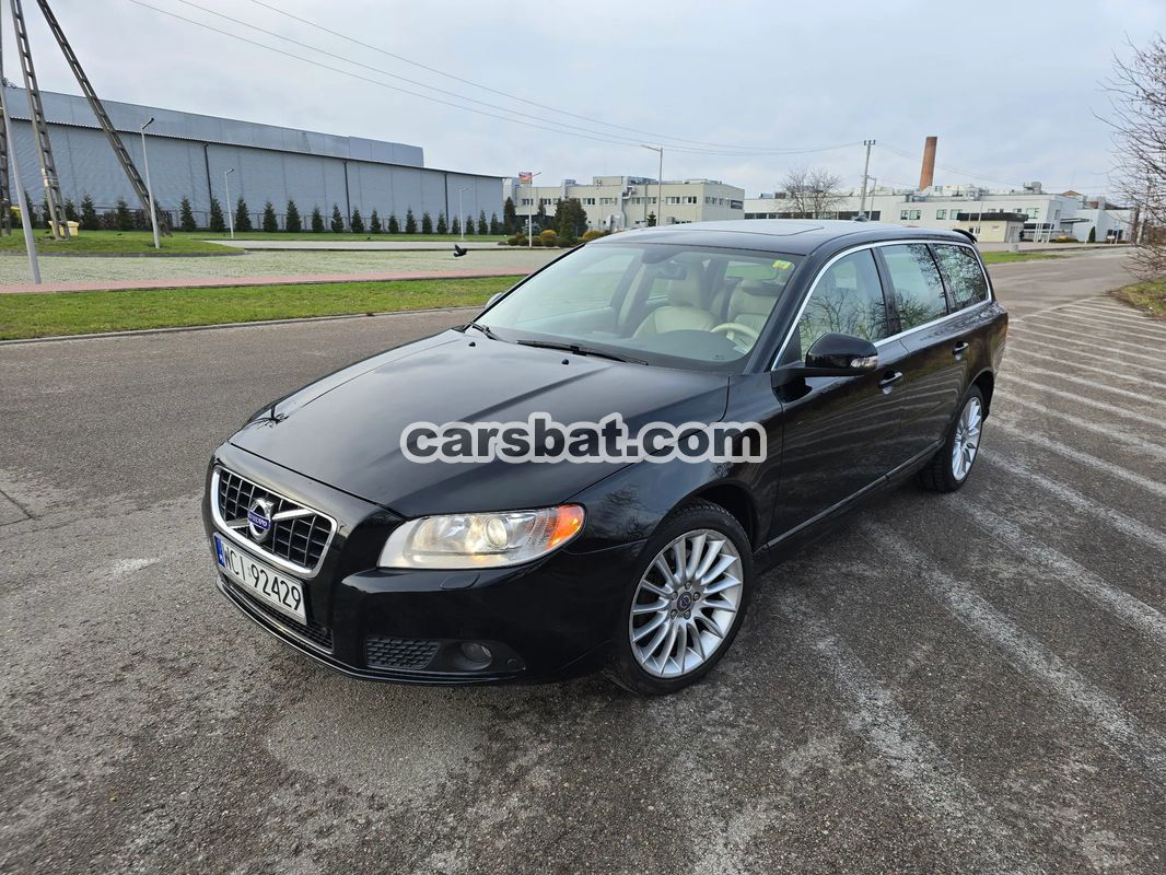 Volvo V70 III 2.0T Summum 2010