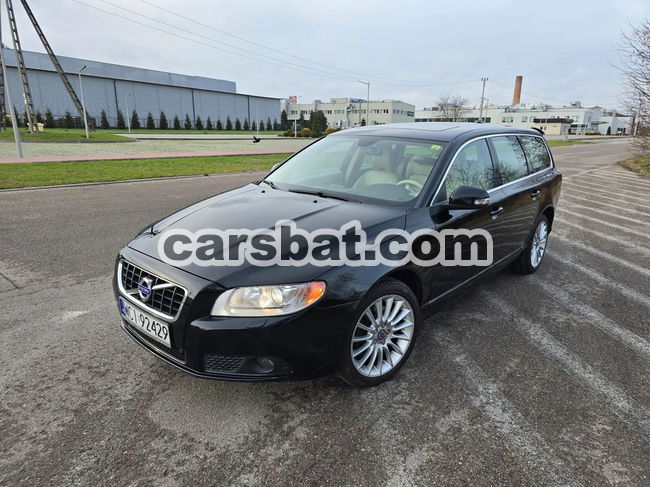 Volvo V70 III 2.0T Summum 2010