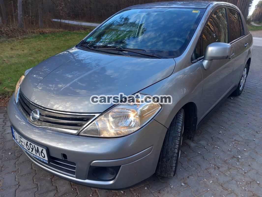 Nissan Tiida 1.8 Acenta 2010