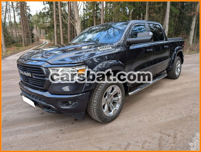 RAM 1500 Crew Cab Shortbed Bighorn 2021