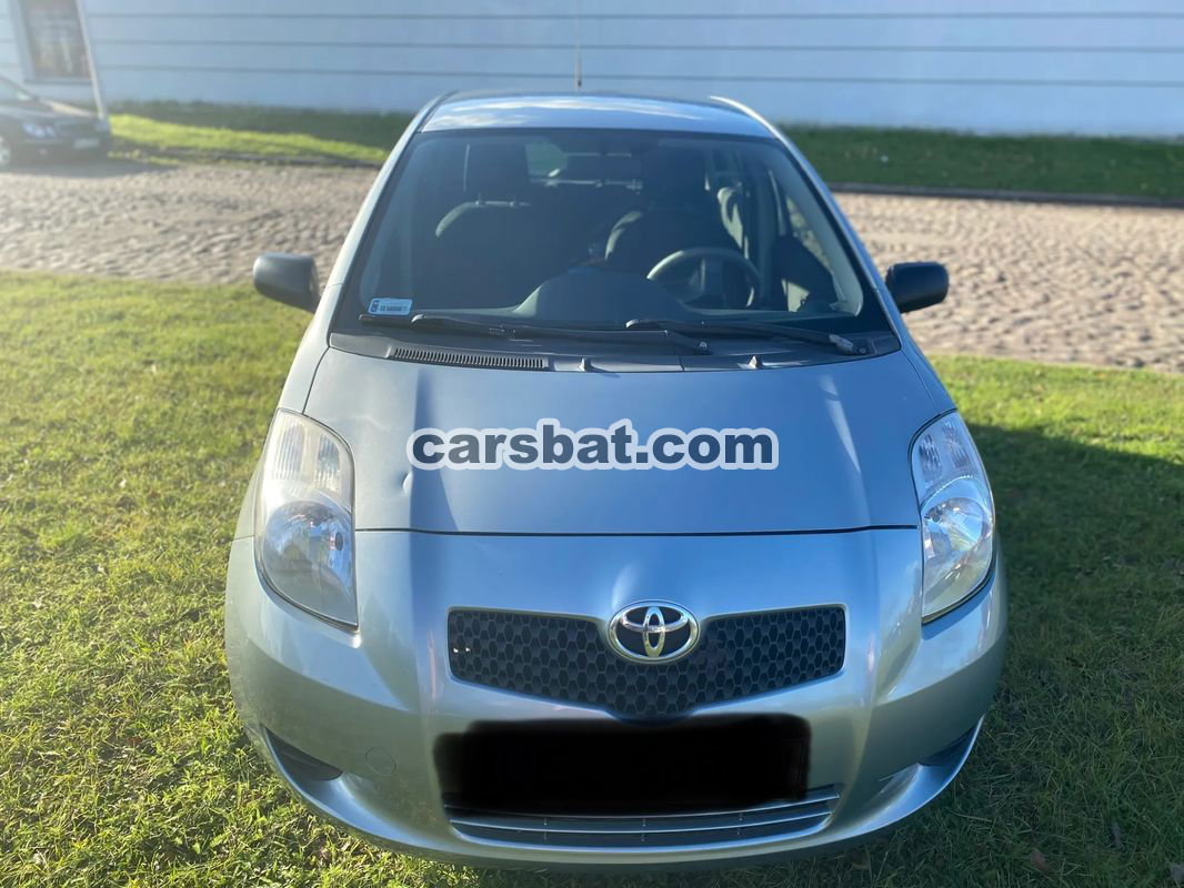 Toyota Yaris II 1.0 Luna 2006