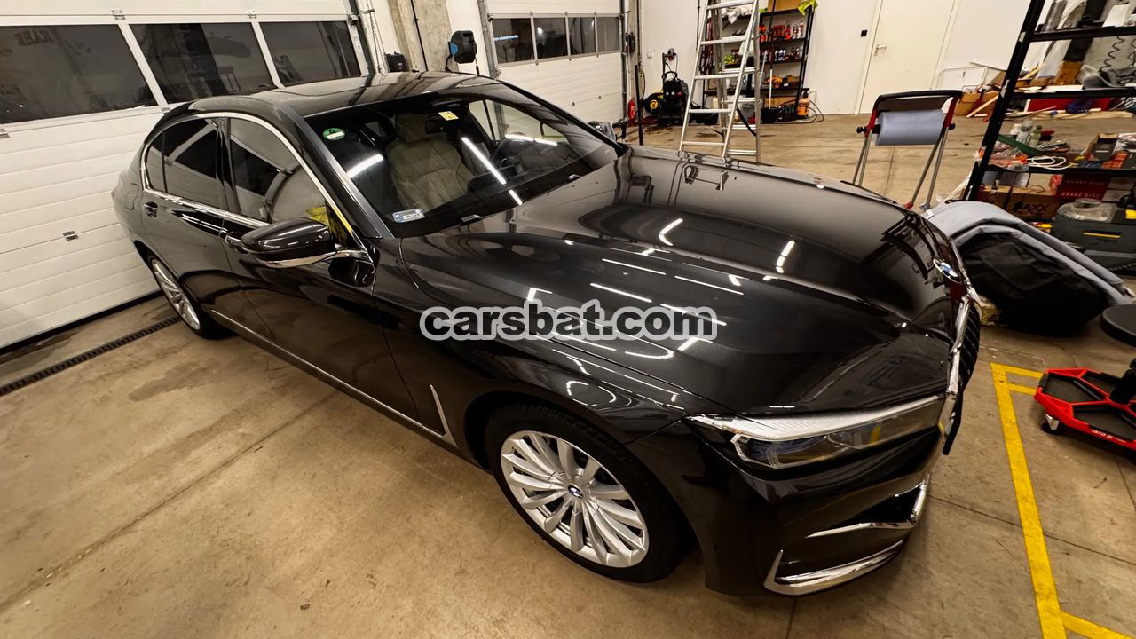 BMW 7 Series G11/12 740Ld xDrive 2020