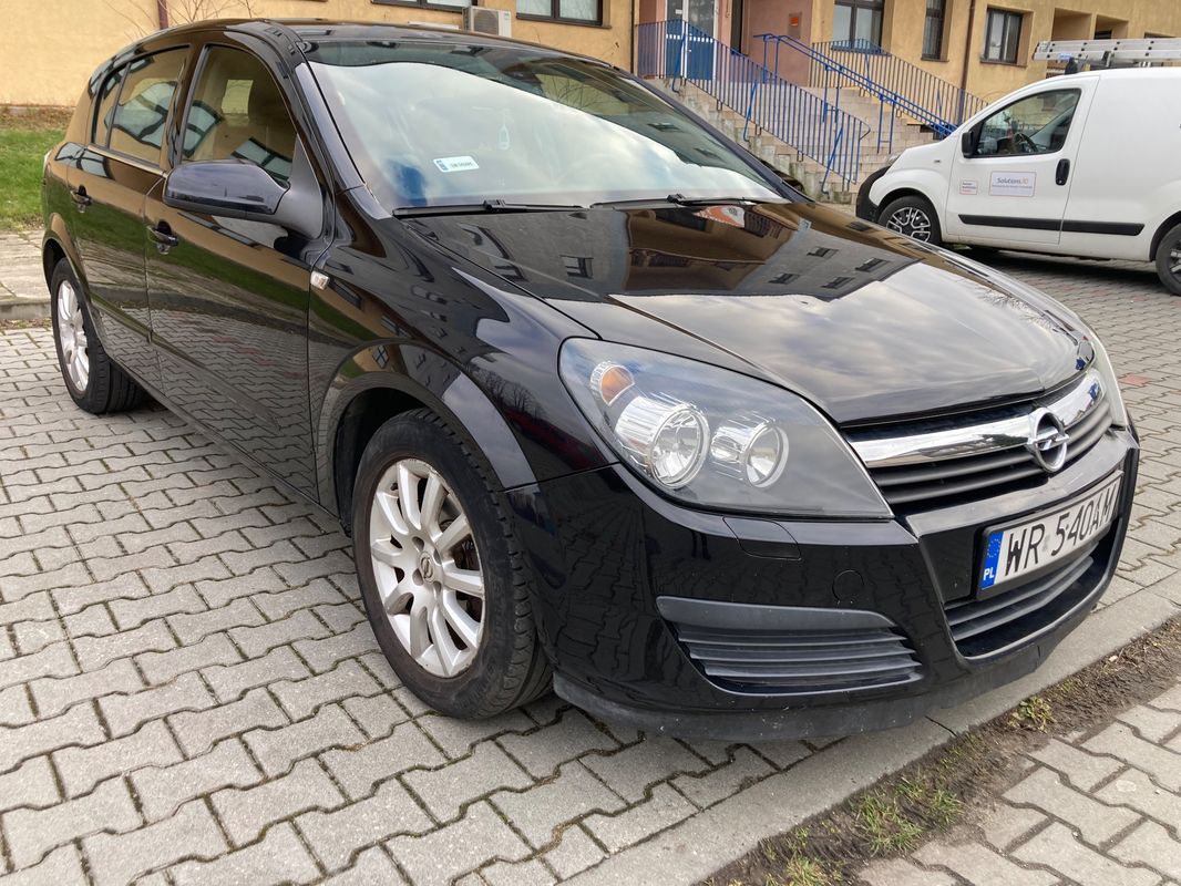 Opel Astra H III 1.6 Elegance Easytronic 2004