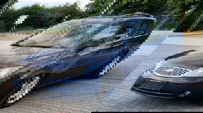 Ford Mondeo Mk3 1.8 Ghia X 2001