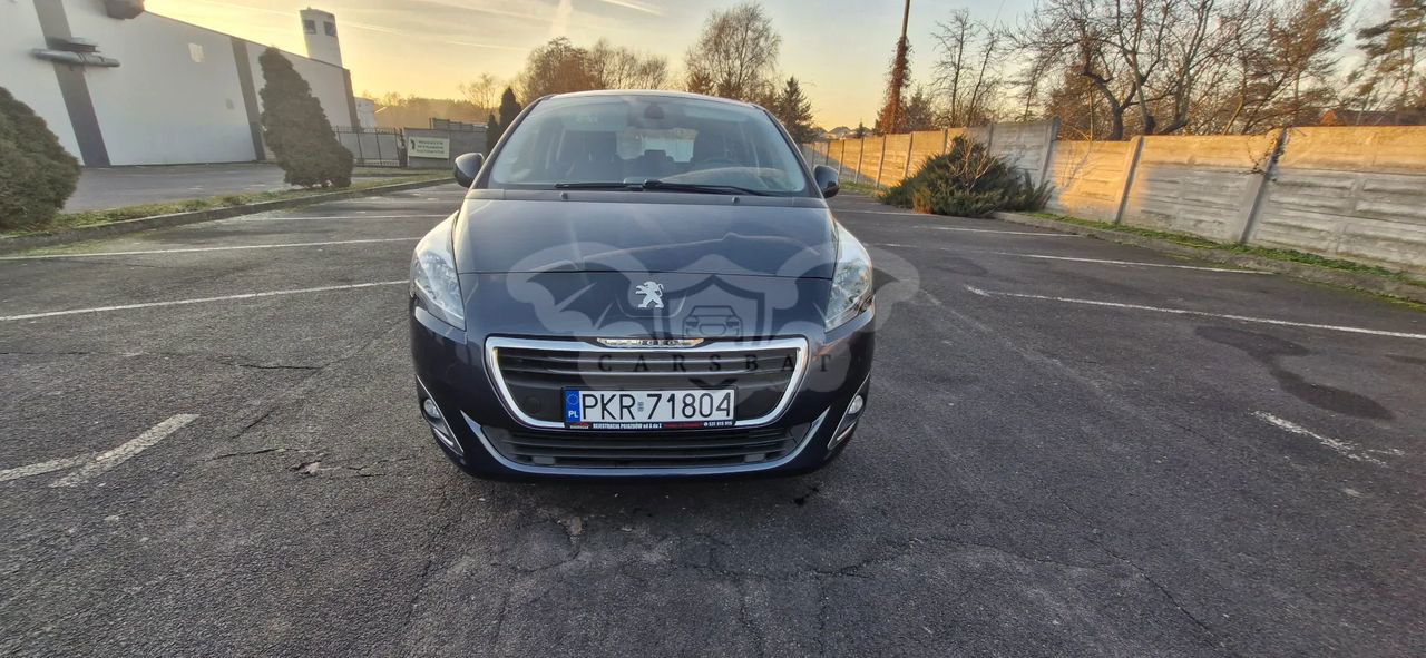 Peugeot 5008 I 1.6 HDi Access 7os 2014