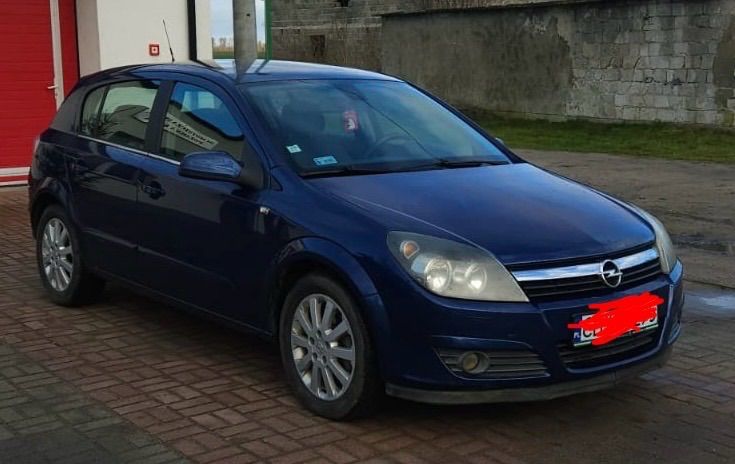 Opel Astra H 2004