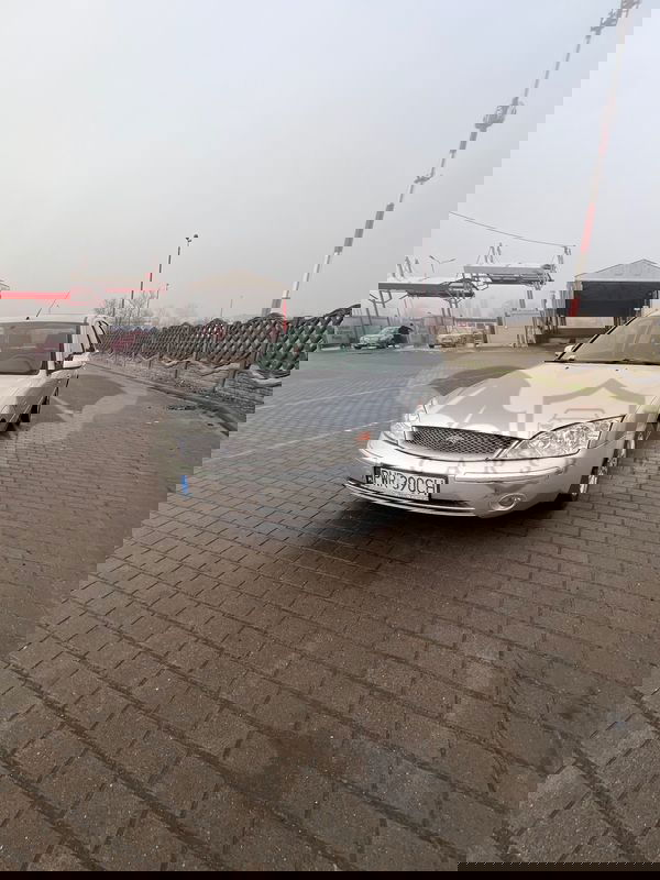 Ford Mondeo Mk3 2.0 TDCi Ghia 2001