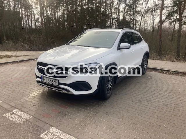 Mercedes-Benz GLA 200 Progressive 2020