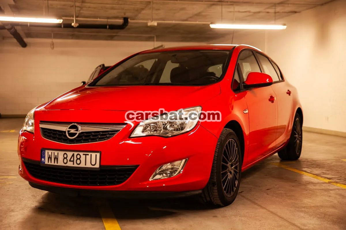 Opel Astra J III 1.4 2010