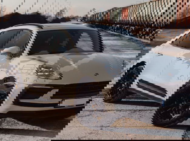 Porsche Macan I Standard 2023