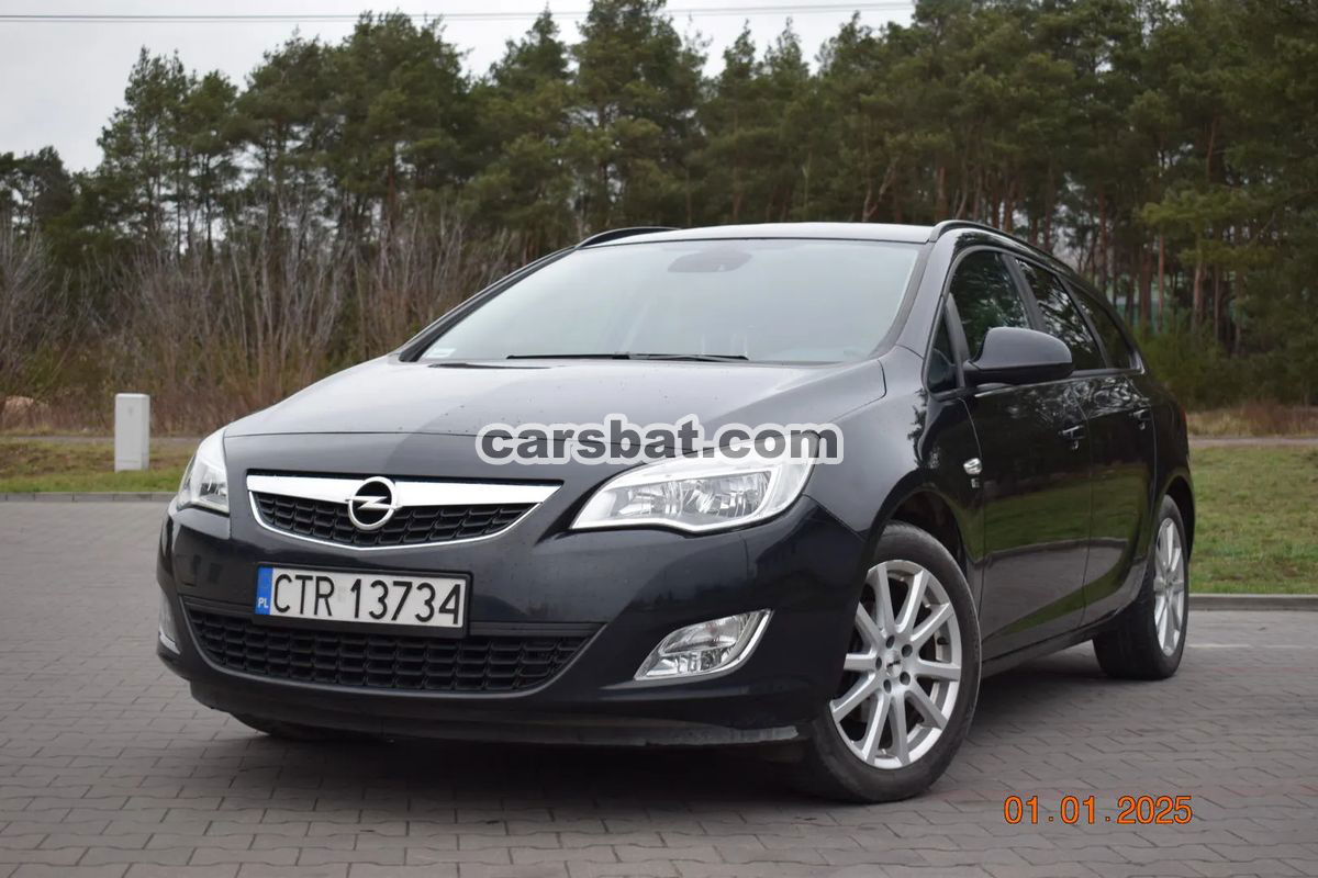 Opel Astra J 1.4 Turbo 150 Jahre 2012