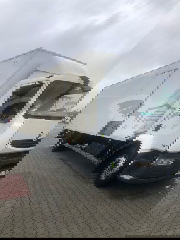 Renault Midlum 2009