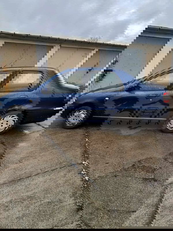 Fiat Siena 2000