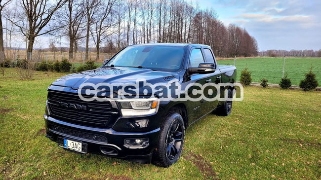 RAM 1500 5.7 Crew Cab Bighorn 2021