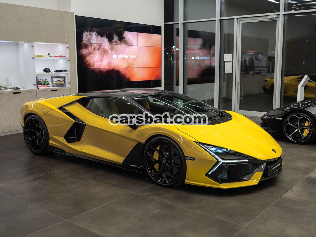 Lamborghini Aventador 2024