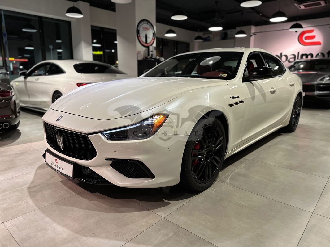 Maserati Ghibli 2021