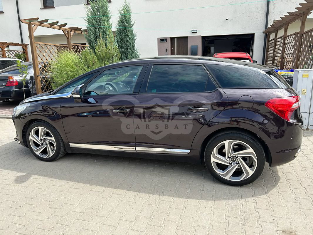 DS DS5 2016