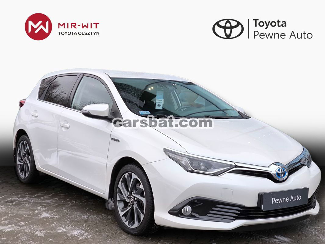 Toyota Auris II 2015