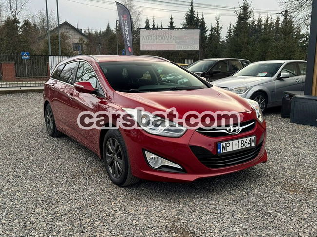 Hyundai i40 2.0 GDI Comfort + 2012