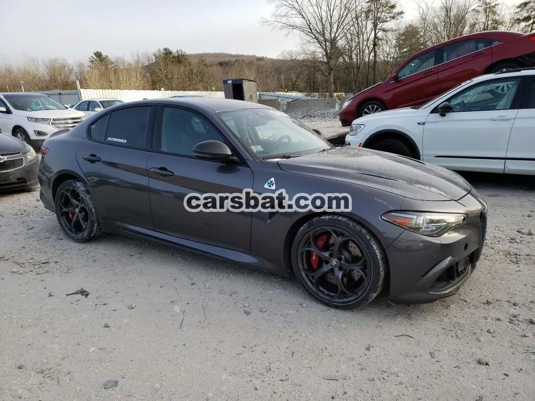 Alfa Romeo Giulia 2.9 Bi Turbo V6 Quadrifoglio 2019