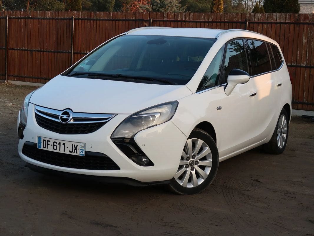 Opel Zafira C 2.0 CDTI Cosmo 2014