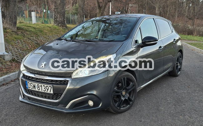 Peugeot 208 I PureTech 110 Stop & Start Signature 2016