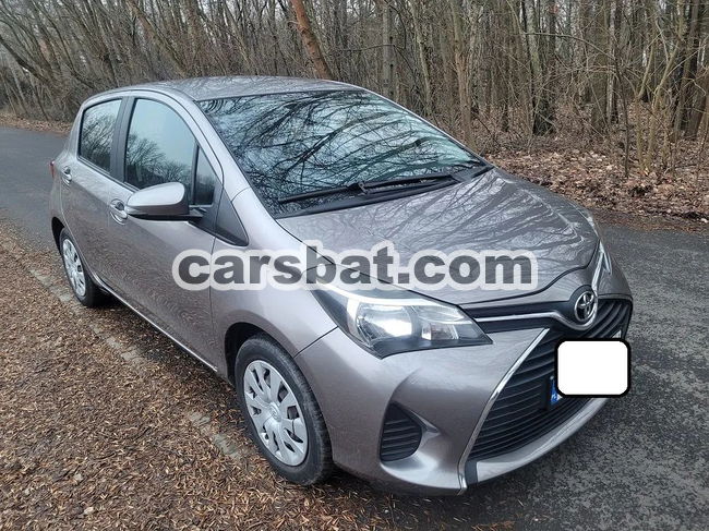 Toyota Yaris III 1.0 Active 2014