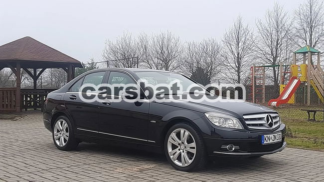 Mercedes-Benz C W204 180 CGI BlueEff Avantgarde 2010