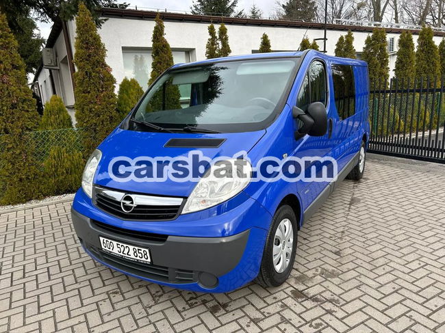 Opel Vivaro I 2.0 CDTI L2H1 Life 2011