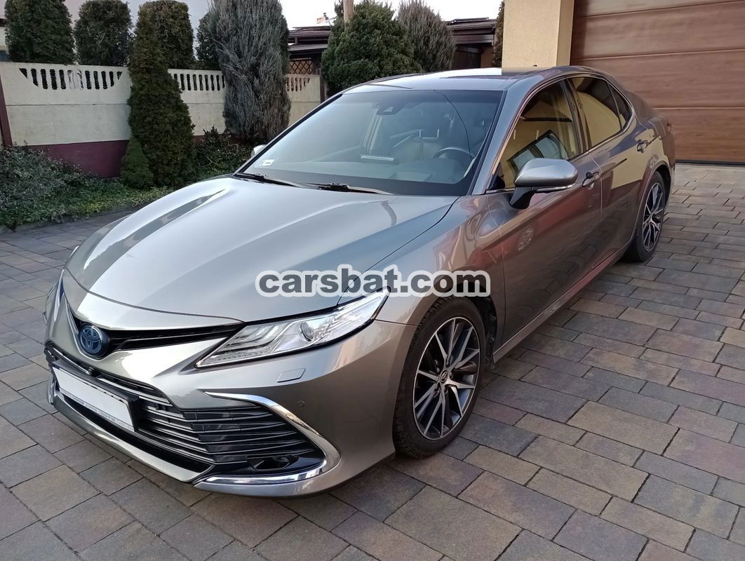 Toyota Camry 2021