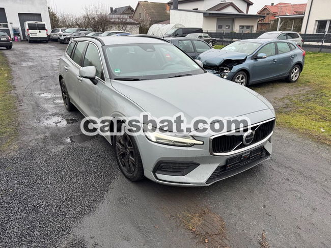 Volvo V60 II B3 B DKG Core 2024