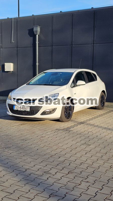 Opel Astra J 2014