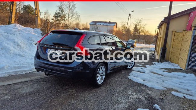 Volvo V60 I D2 Drive-E Summum 2016