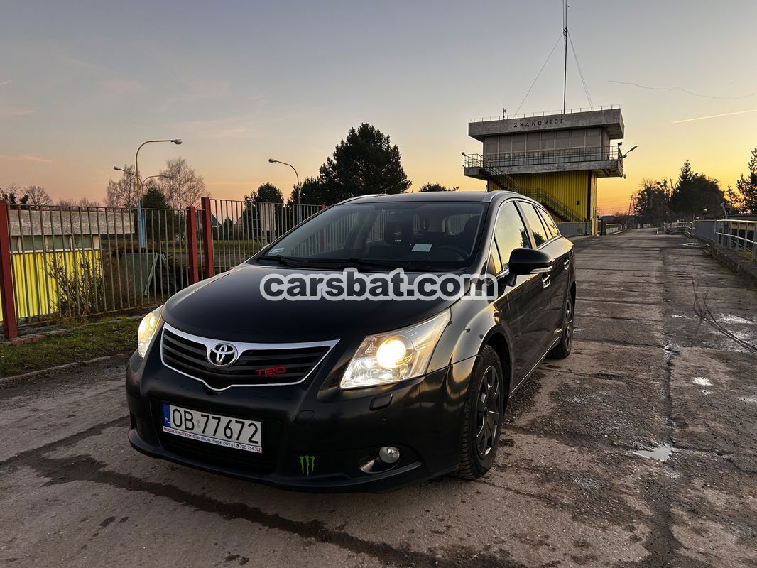 Toyota Avensis III 2.0 D-4D Luna 2010