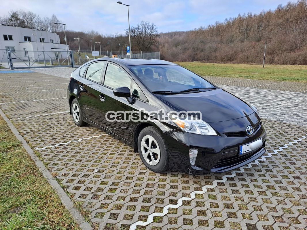 Toyota Prius III 1.8 HSD Sol 2015