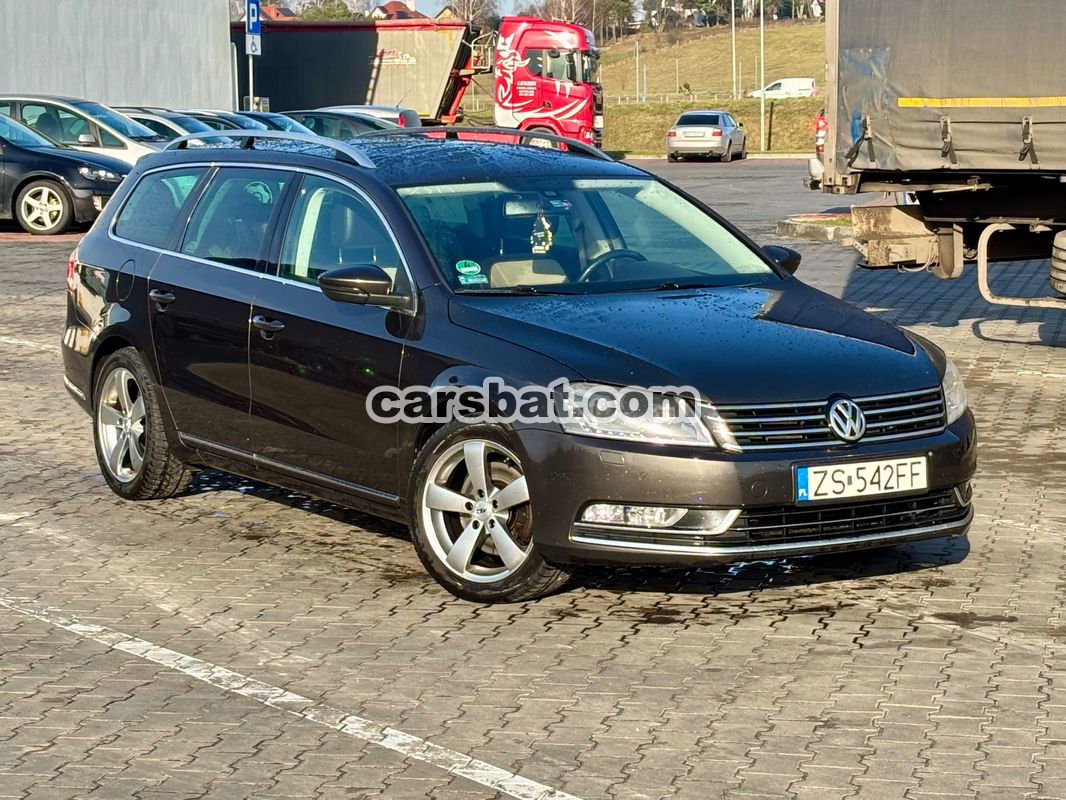 Volkswagen Passat B7 2.0 TSI Highline DSG 2012