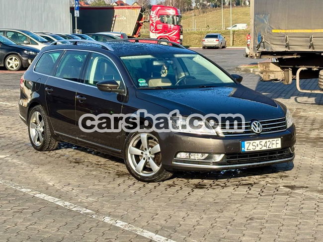 Volkswagen Passat B7 2.0 TSI Highline DSG 2012