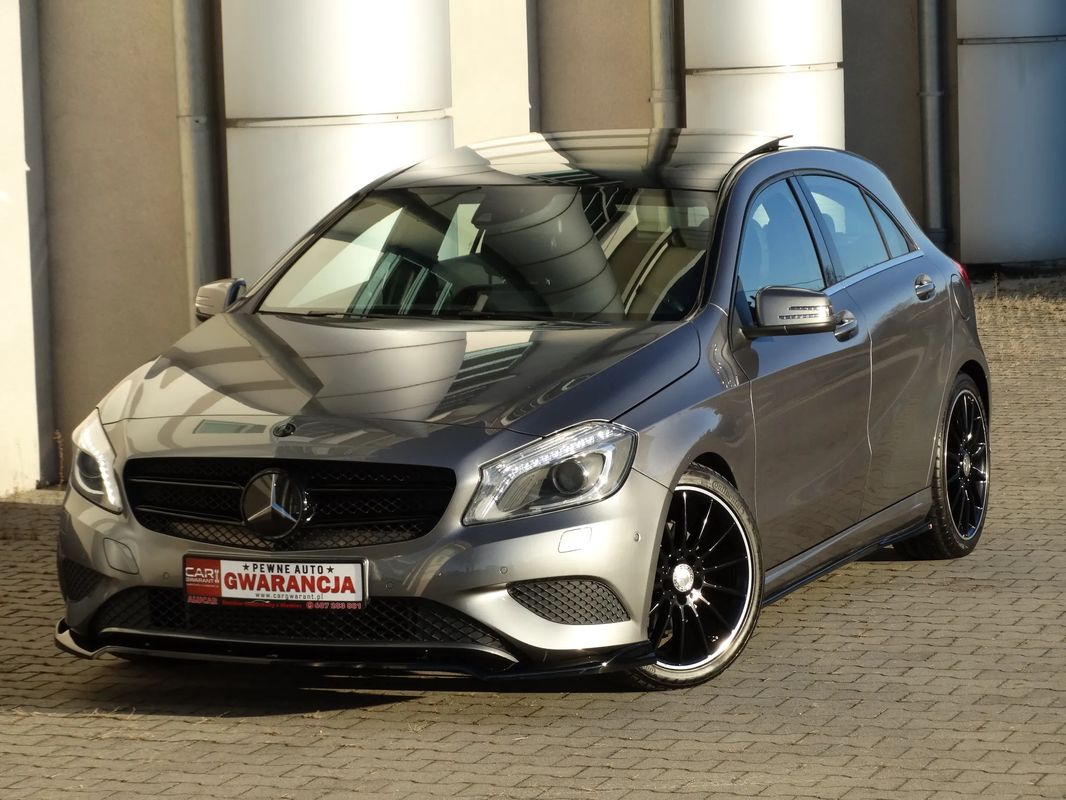 Mercedes-Benz A W176 220 4Matic 7G-DCT Peak Edition 2015