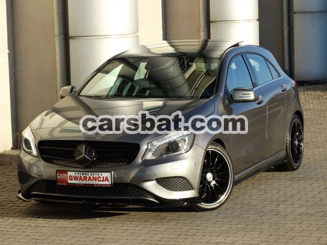 Mercedes-Benz A W176 220 4Matic 7G-DCT Peak Edition 2015