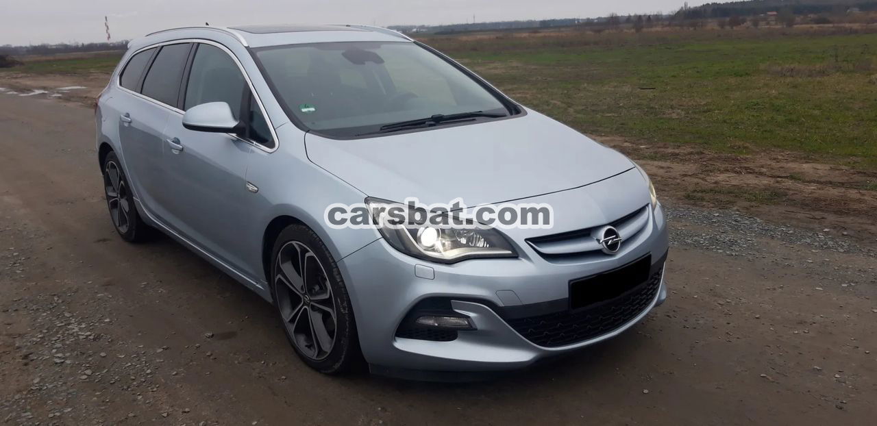 Opel Astra J 2014