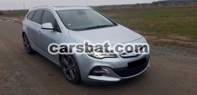 Opel Astra J 2014