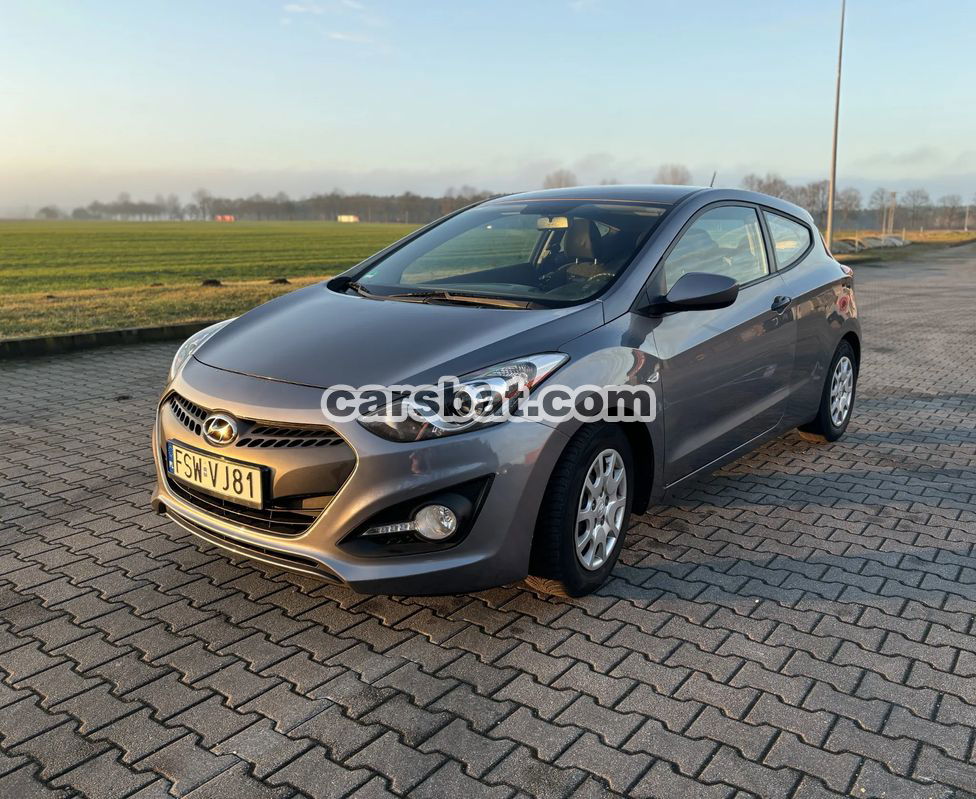 Hyundai Coupé i30 1.4 Classic 2013