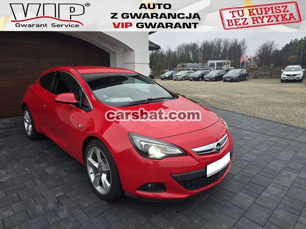 Opel Astra J GTC 1.4 Turbo 2012