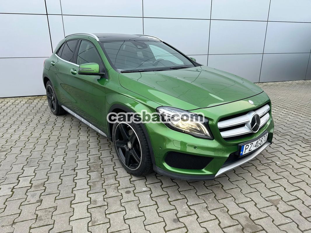 Mercedes-Benz GLA 250 4-Matic 2016