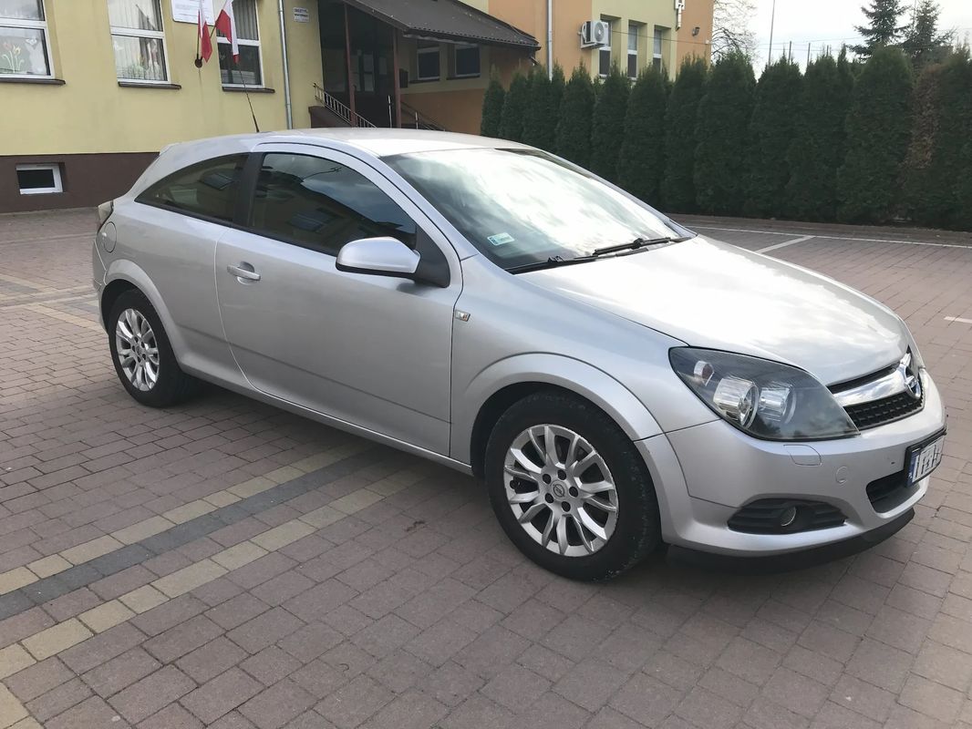 Opel Astra H III GTC 1.7 CDTI Sport 2009