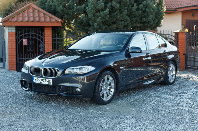 BMW 5 Series F10/F11 525d Sport-Aut 2012