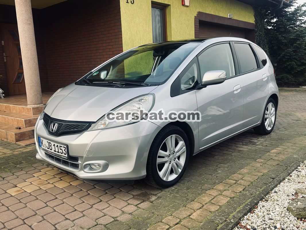 Honda Jazz III 1.4 i-VTEC Exclusive 2014